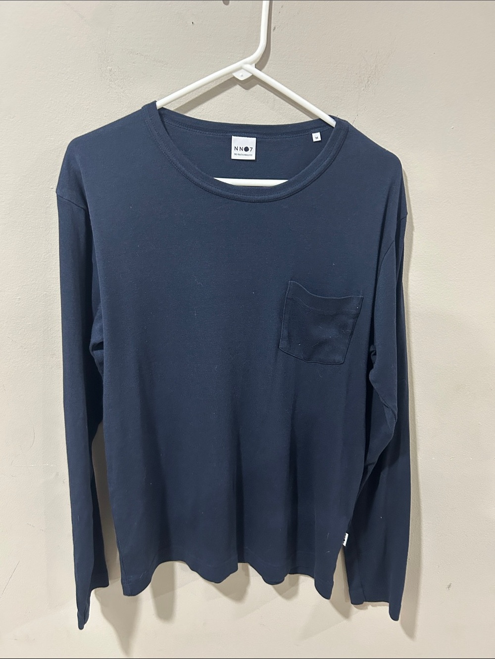NN07 Men's Long Sleeve Pocket Tee — Navy